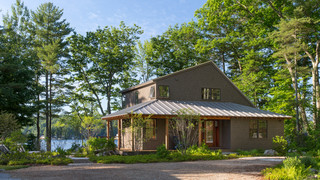 Houzz Tour: Summer Camp Style for a Lakeside Home in Maine (20 photos)