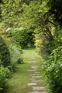 10 Ways to Create a Secret Garden (13 photos)