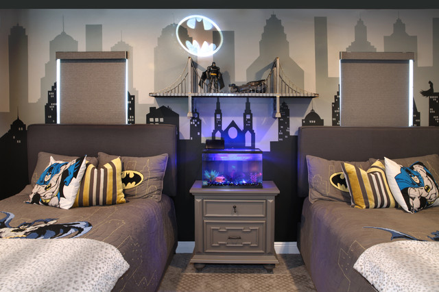 Before and After: Welcome to the Batcave (8 photos)