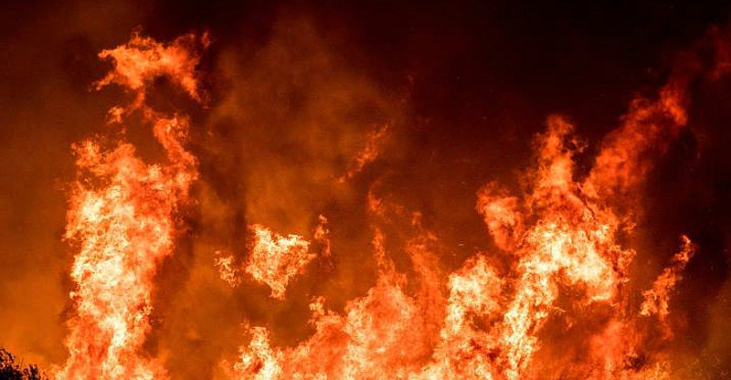 5 fires reported near 15/215 Interchange in Devore