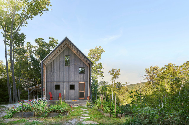 Houzz Tour: Scandinavian Style in a New Hampshire Woodland (13 photos)