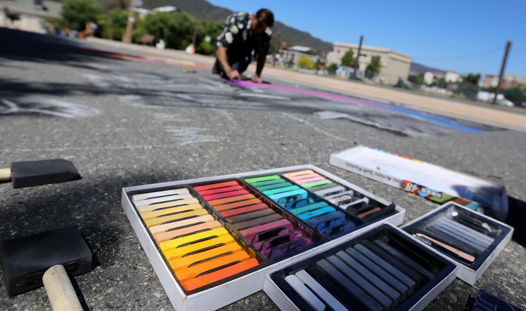 Artists’ chalk murals wow at annual Temecula festival
