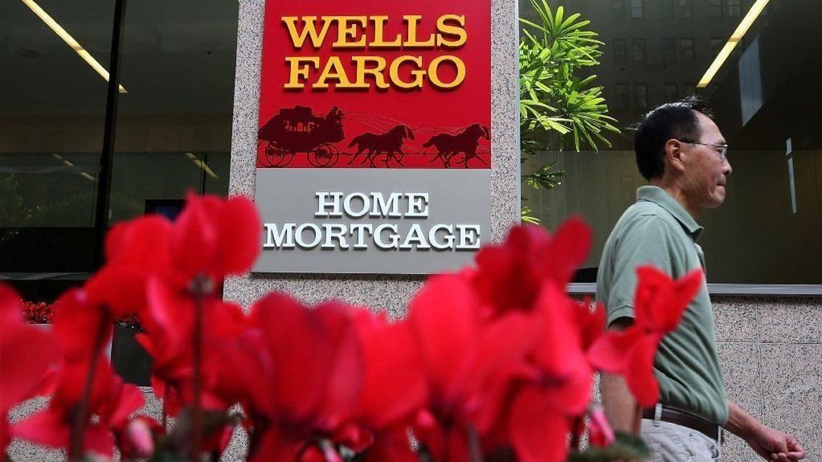 Wells Fargo foreclosed on 400 people who may have had a chance to keep their homes