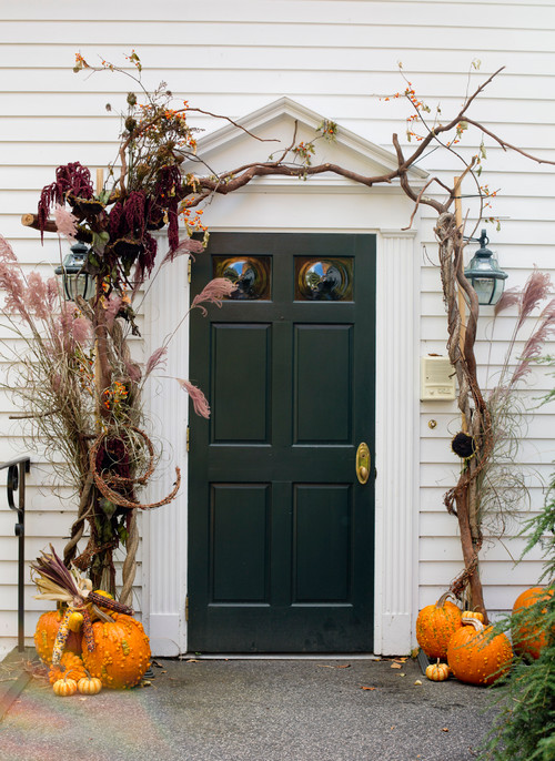 Spruce Up Your Listing’s Front Stoop With a Taste of Fall